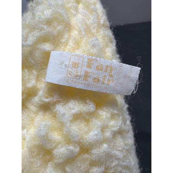 Vintage Fan Fair Wind-Up Yellow Lamb Musical Mary Had A Little Lamb Blue Eyes Pl - Picture 7 of 9